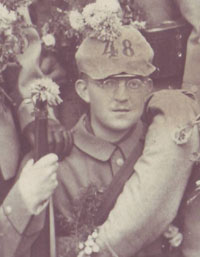 Kriegsfreiwilliger-Gefreiter Arno Bierast of 3. Battr. / FAR 48