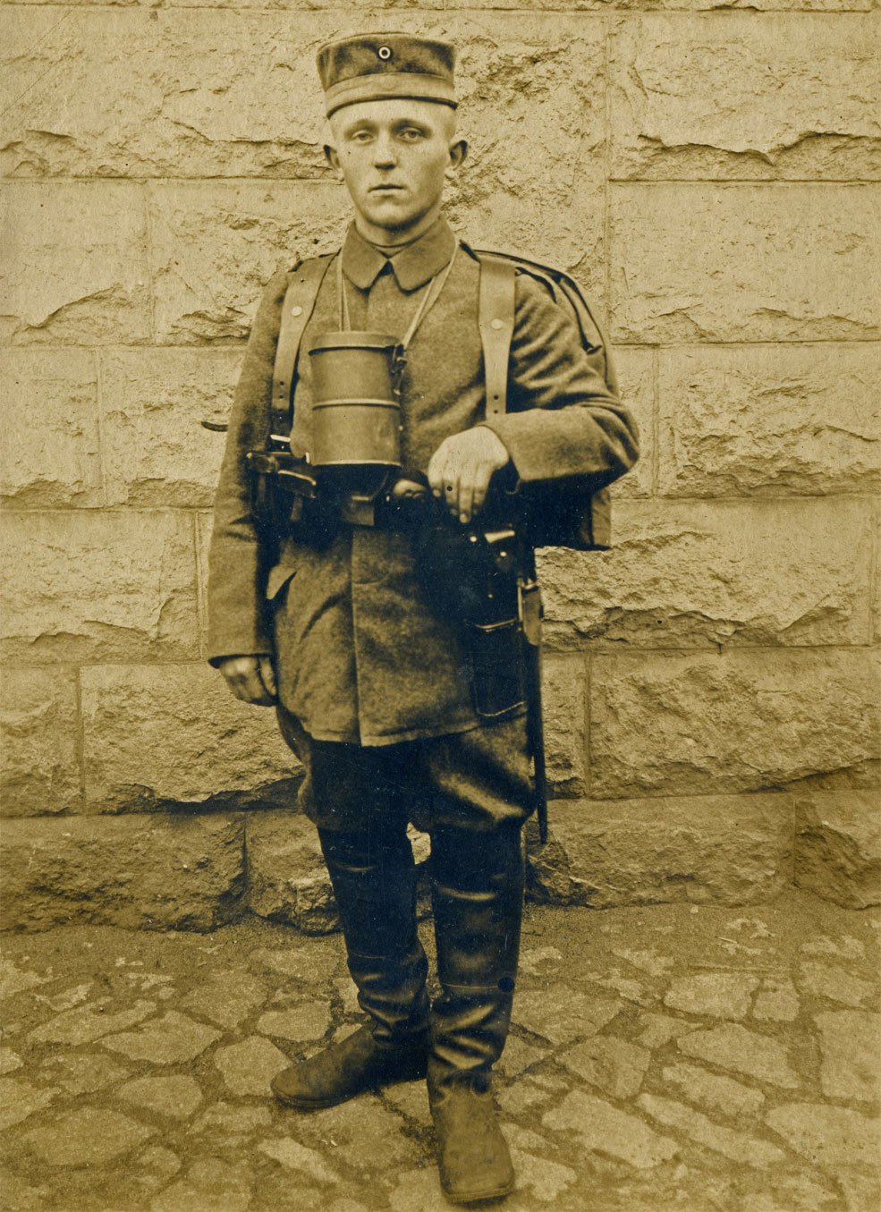 A young recruit to FAR 48 identified only as 'Martin', photographed at the König-Georg-Kaserne in Dresden in early 1918.