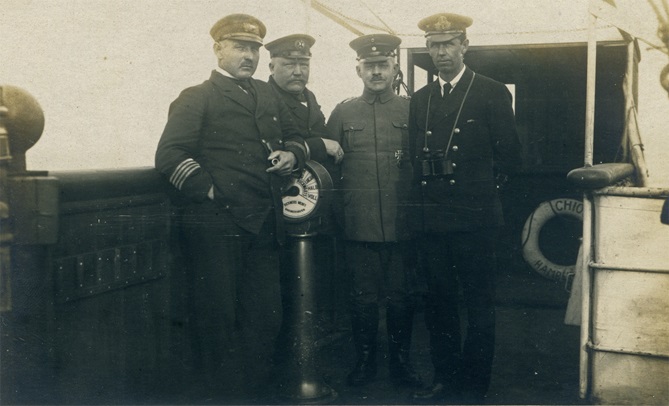 The 'commanding officers' of the Stambul