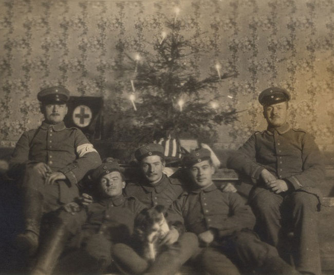 NCOs and men of an unidentified Prussian Fussartillerie unit of VII. Armeekorps celebratng Christmas 1914